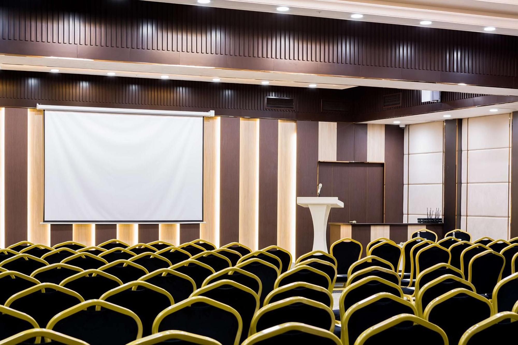 Panarams Tashkent Hotel, A Member Of Radisson Individuals ภายนอก รูปภาพ