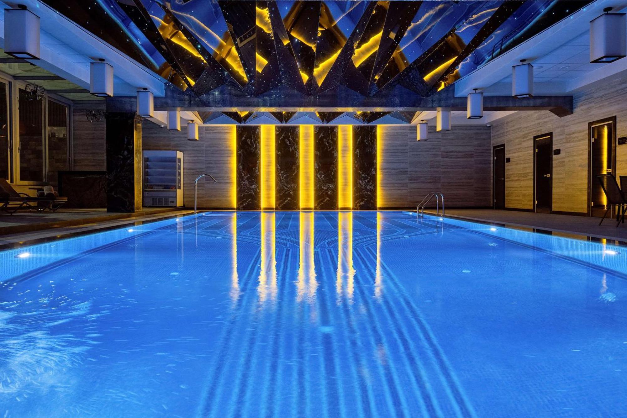 Panarams Tashkent Hotel, A Member Of Radisson Individuals ภายนอก รูปภาพ