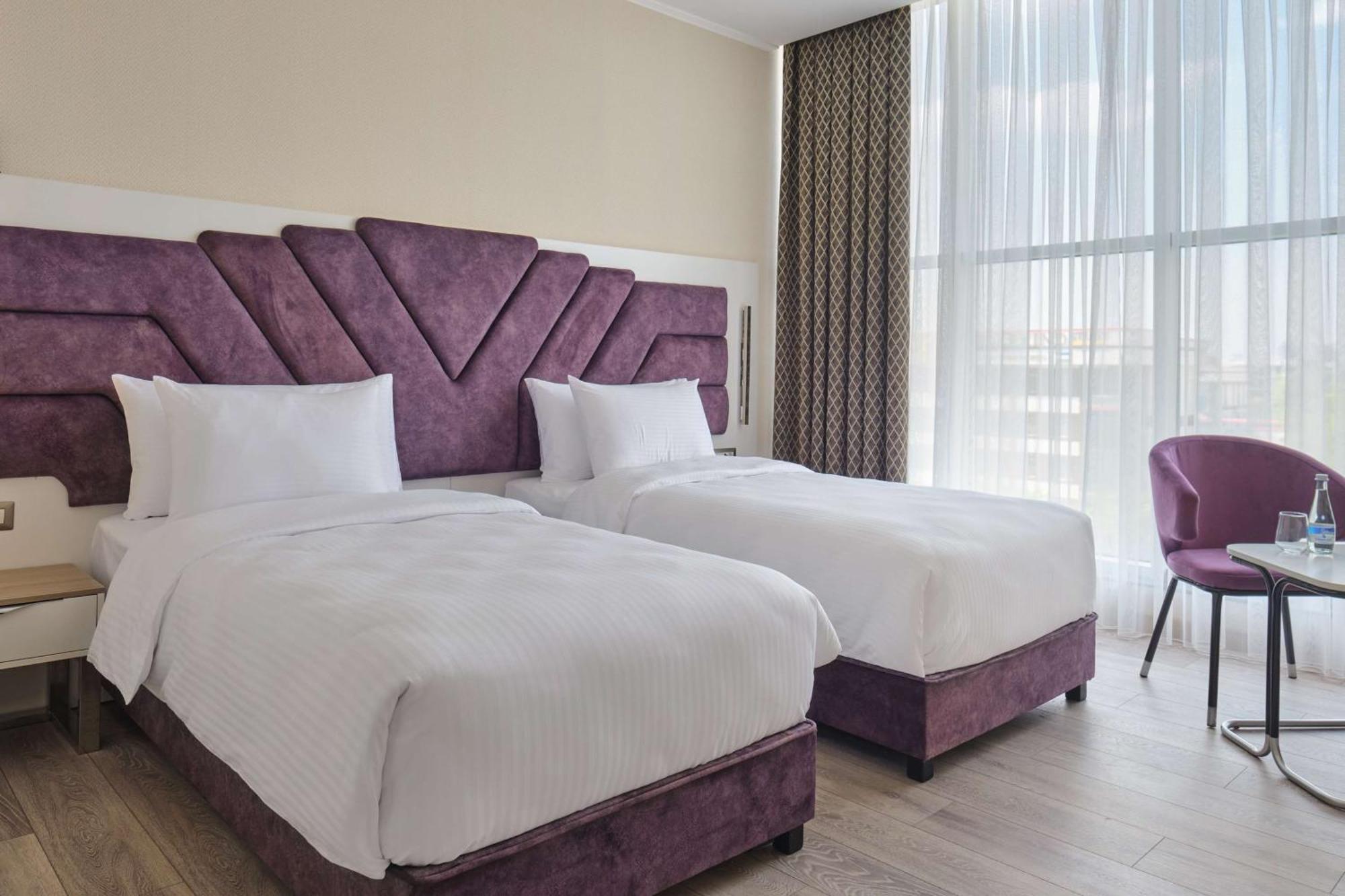 Panarams Tashkent Hotel, A Member Of Radisson Individuals ภายนอก รูปภาพ